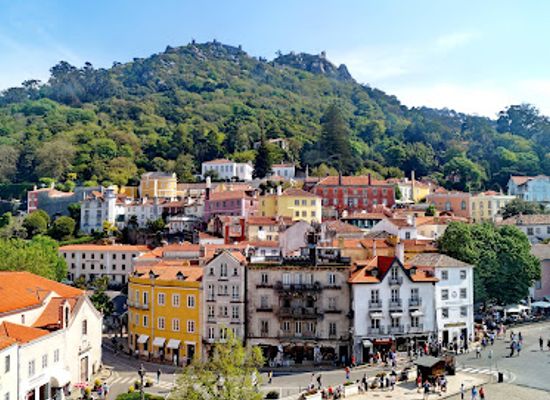 portugal/sintra/landmark/praca-da-republica