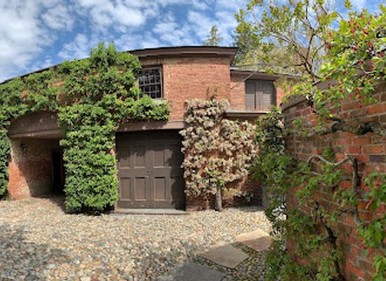 rhode-island/providence-county/landmark/corliss-carrington-house-1810-u-s-national-historic-landmark-williams-street