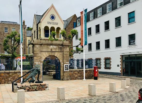 jersey/st-helier/landmark/jersey-museum-art-gallery-and-victorian-house