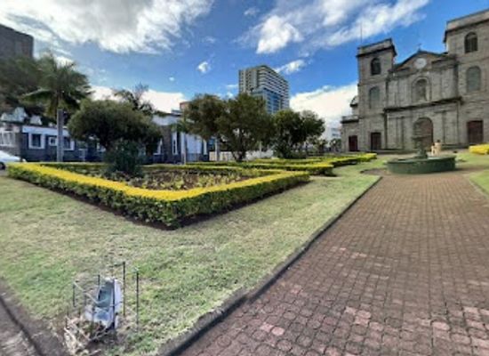 mauritius/blue-bay/landmark/statue-de-saint-louis