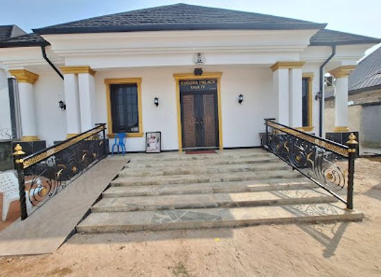 nigeria/south-east/landmark/ezeoha-palace-the-king-of-the-ancient-kingdom-of-nkwoegwu-autonomous-community-ohuhu-umuahia-north-l-g-a-abia-state