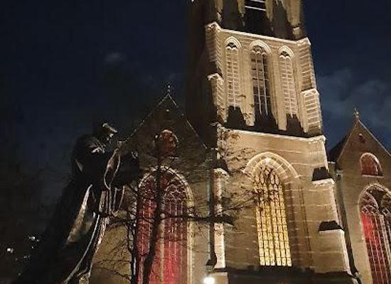 netherlands/leiden/landmark/grotekerkplein