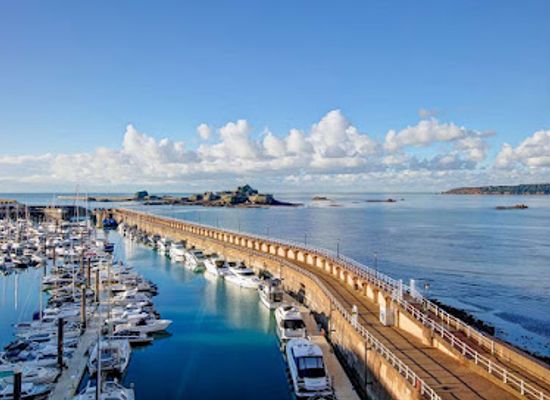 jersey/saint-helier/landmark/radisson-blu-waterfront-hotel-jersey