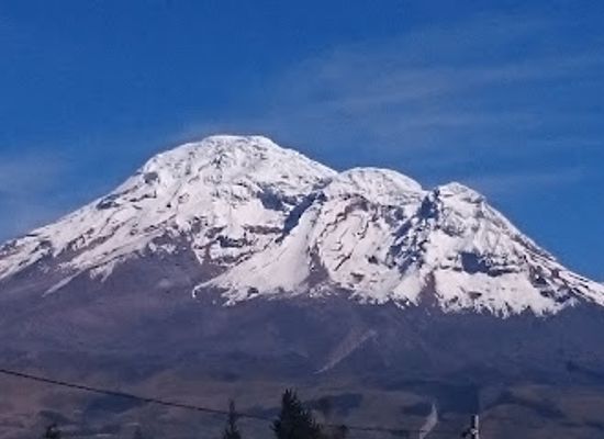 ecuador/cotopaxi-region/landmark/mirador-de-los-volcanes-cotopaxi-ecuador