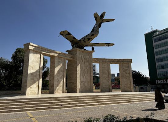 somalia/togdheer/landmark/hargeisa-war-memorial-park