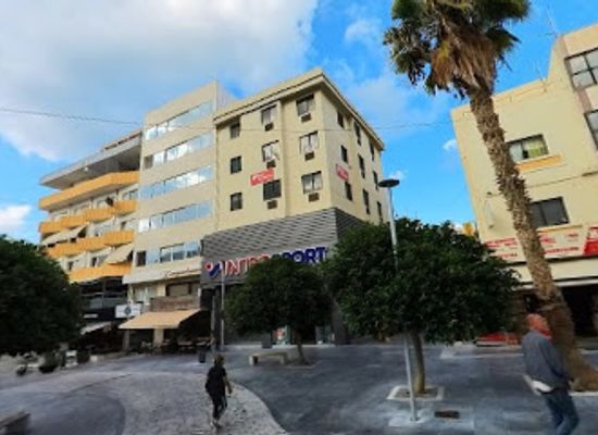 greece/heraklion/lions-square/landmark/plaque-of-major-michael-tzoulakis