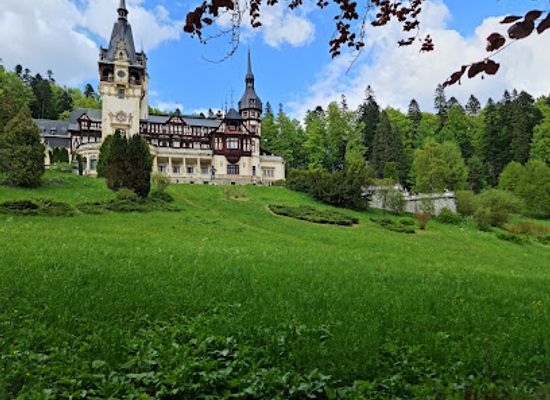 romania/prahova-valley/landmark/castelul-pelisor