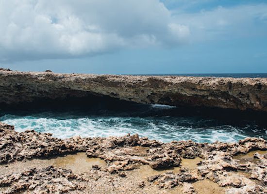 curacao/shete-boka-national-park/landmark/natural-bridge