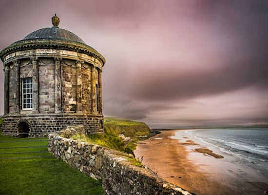 ireland/giant-s-causeway/landmark/national-trust-mussenden-temple-and-downhill-demesne
