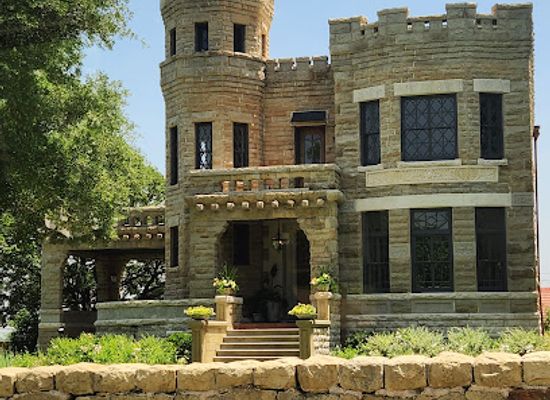 texas/waco/landmark/waco-tours