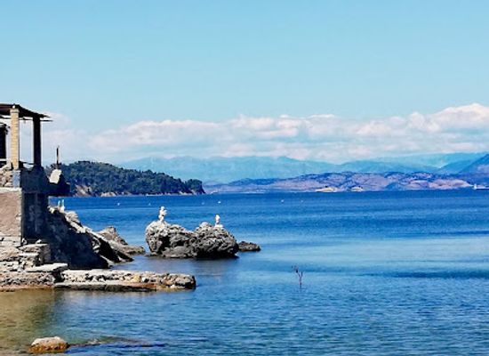 greece/corfu/landmark/kaiser-s-bridge
