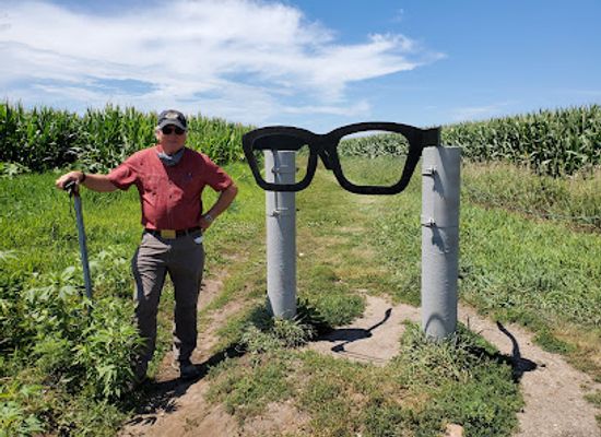 iowa/clear-lake/landmark/buddy-holly-crash-site