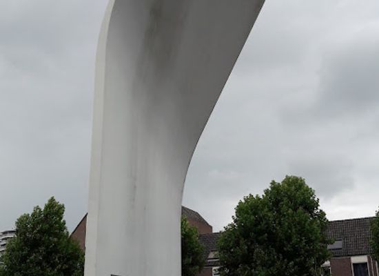 netherlands/nijmegen/landmark/joris-ivensplein