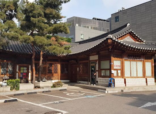 south-korea/seoul/insadong/landmark/insadong-information-center