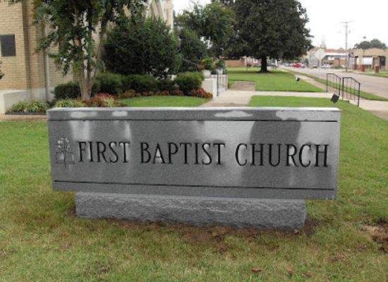 arkansas/pine-bluff/landmark/arkansas-monument-company