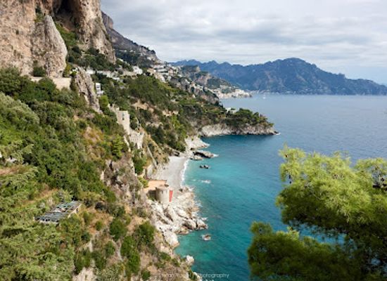 italy/amalfi-coast/landmark/vine-beach