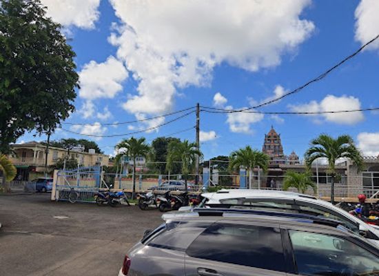 mauritius/riviere-du-rempart/landmark/riviere-du-rempart-swimming-pool