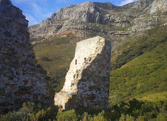 south-africa/overberg/landmark/queen-s-blockhouse