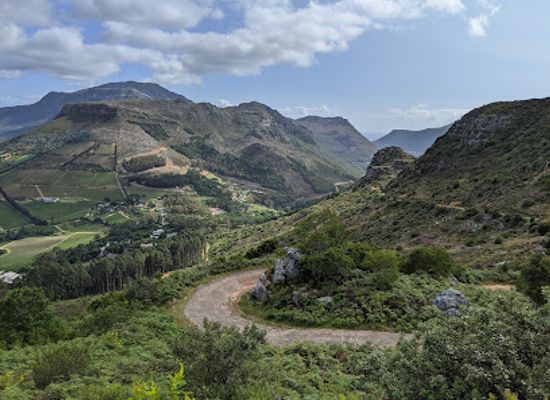 south-africa/table-mountain-national-park/landmark/constantia-nek