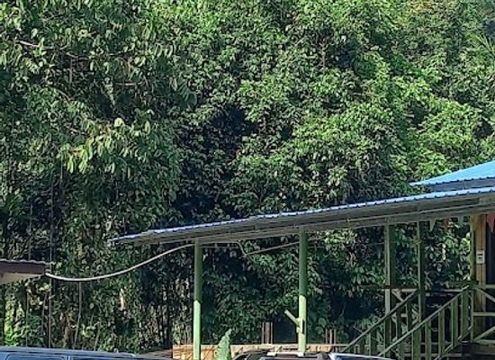 brunei/sungai-liang/landmark/teraja-longhouse