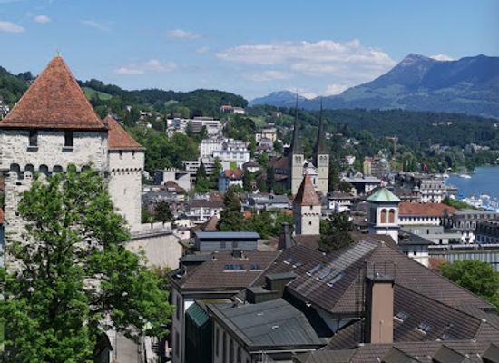 switzerland/swiss-plateau/landmark/chapel-bridge