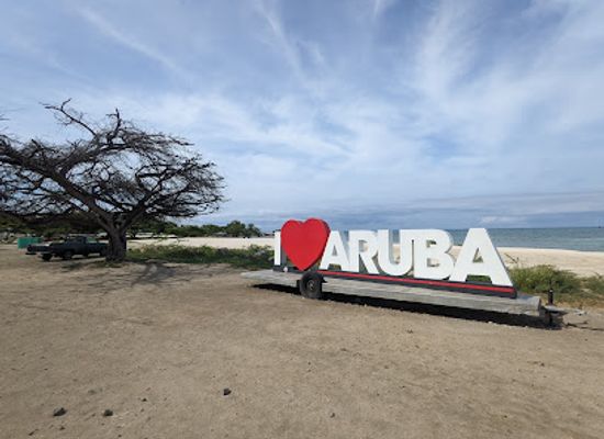 aruba/mangel-halto/landmark/i-heart-aruba-sign