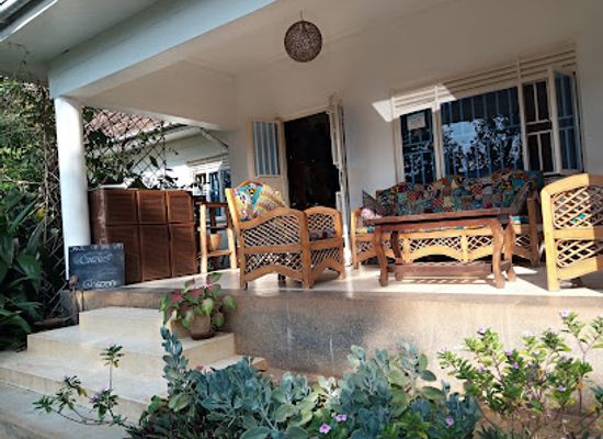 uganda/entebbe/landmark/muti-garden-cafe-restaurant