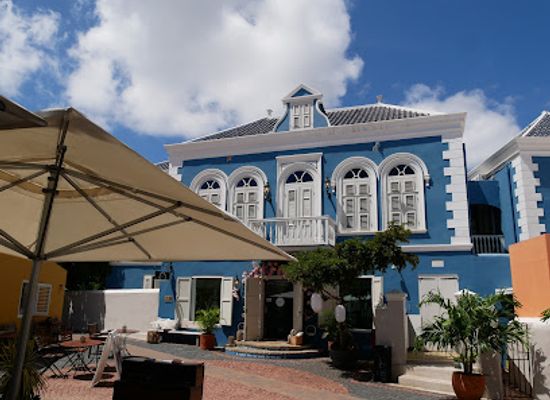 curacao/otrobanda/landmark/kura-hulanda-village