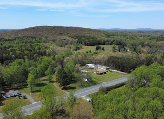 north-carolina/mountain-region/landmark/nanny-s-mountain-historical-site