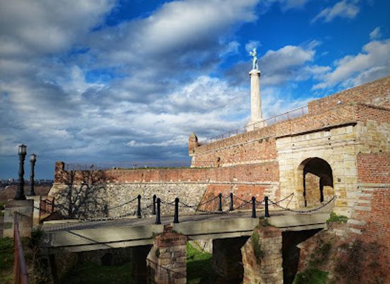 serbia/belgrade/landmark/royal-gate