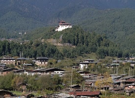 bhutan/lhuntse-district/landmark/jakar-dzong