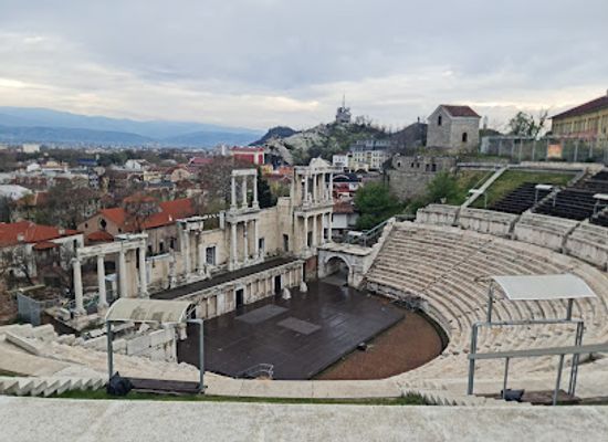 bulgaria/northeast-bulgaria/landmark/ancient-theatre-of-philippopolis