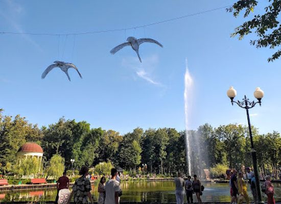 ukraine/kharkiv/gorky-park/landmark/tsentralnyi-park