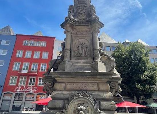 germany/eifel/landmark/jan-von-werth-brunnen-koln