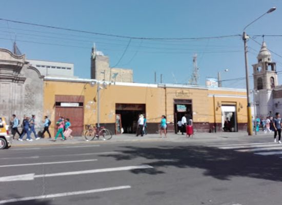 peru/ica/landmark/restaurante-petros