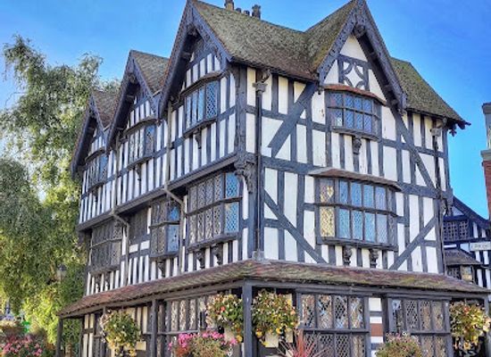 united-kingdom/herefordshire/landmark/black-and-white-house-museum