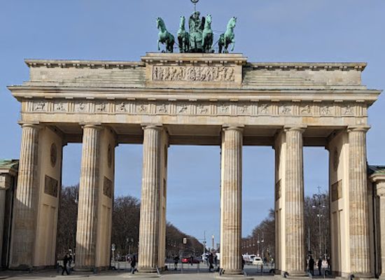 germany/berlin/landmark/pariser-platz