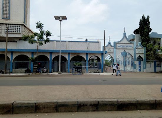 benin/zou/landmark/great-mosque-of-zongo