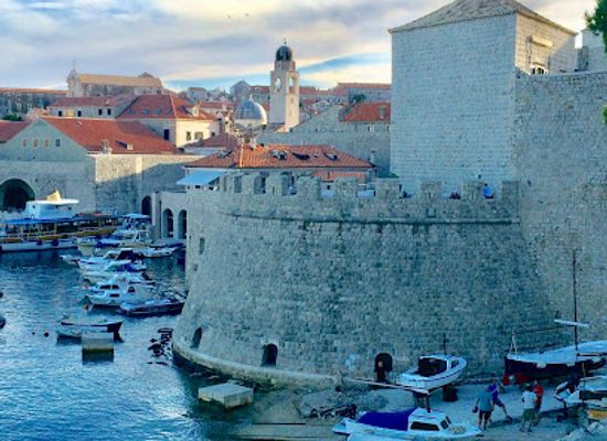 croatia/dubrovnik/ploce/landmark/harbour-viewpoint