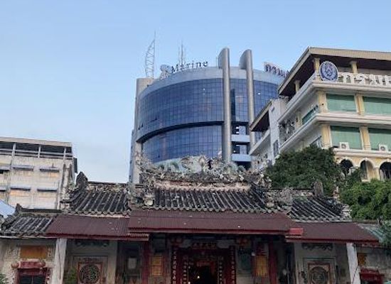 thailand/western-thailand/landmark/horseshoe-shrine