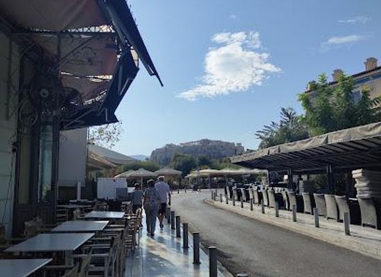 greece/athens/landmark/iraklidon-2