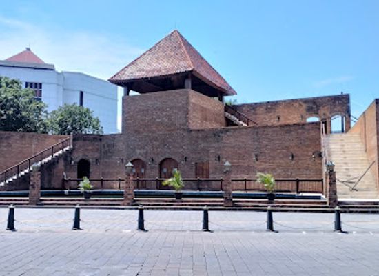 indonesia/semarang/landmark/rumah-pompa-kota-lama