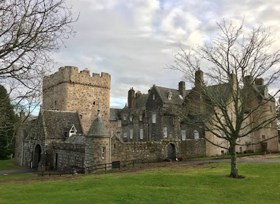 united-kingdom/aberdeenshire/attraction/drum-castle-garden-estate-2
