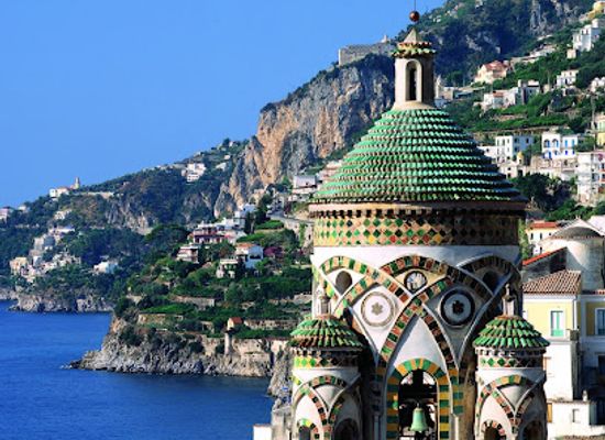 italy/naples/landmark/guide-in-naples-pompeii-capri-amalfi-elena