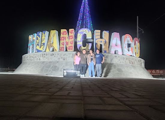 peru/trujillo/huanchaco/landmark/ovalo-huanchaco