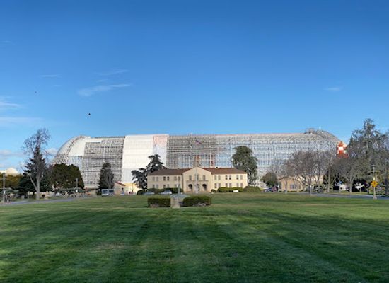 california/palo-alto/landmark/space-shuttle-model