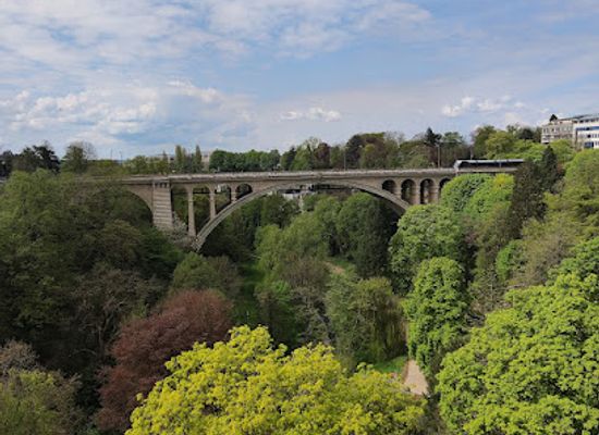 luxembourg/upper-moselle-nature-park/landmark/municipal-park-of-luxembourg