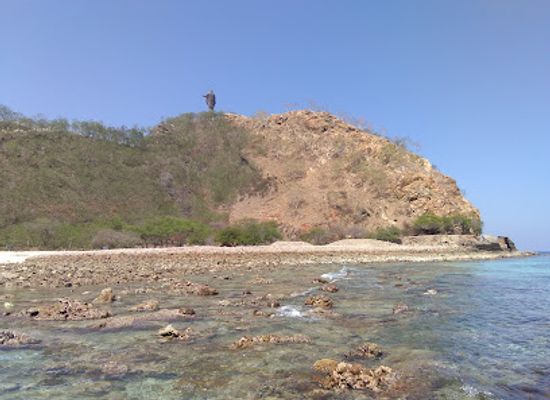 timor-leste/same/landmark/dolok-oan-cristo-rei-back-beach