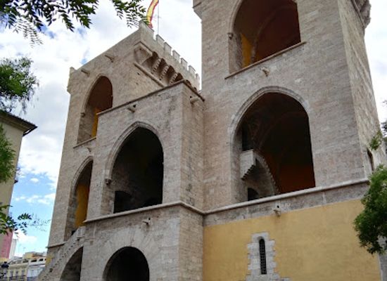 spain/valencian-community/landmark/quart-towers