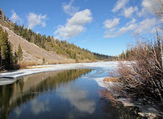 california/mammoth-lakes/landmark/mammoth-lakes-ca-93546